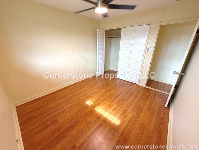 Building Photo - 1468 Noelani St