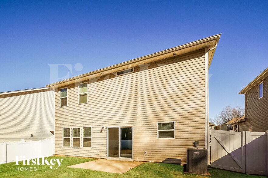 Building Photo - 9620 Hamel St