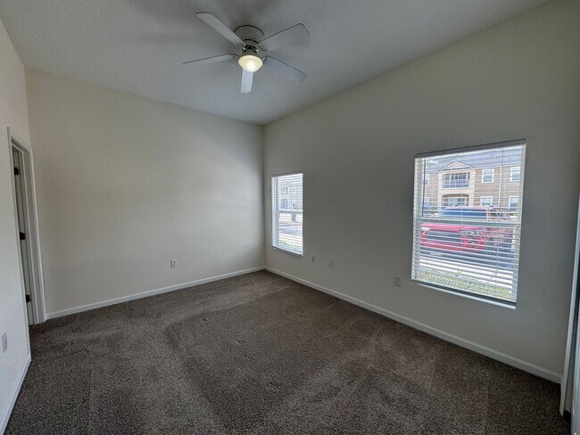 Building Photo - Make a New Start in Timber Run!