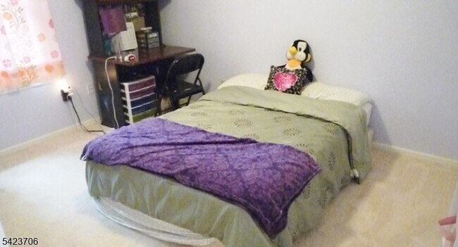 Building Photo - 14 Watchung Trail