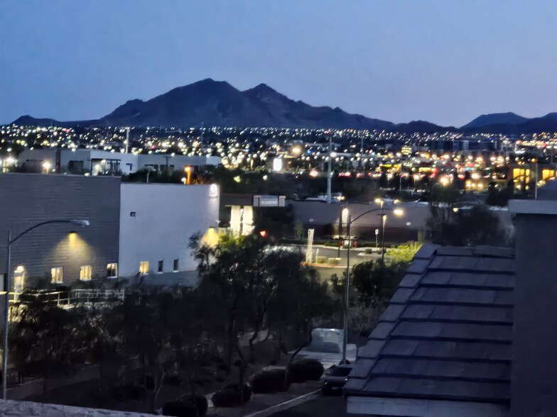 Building Photo - 300 Cadence View Way
