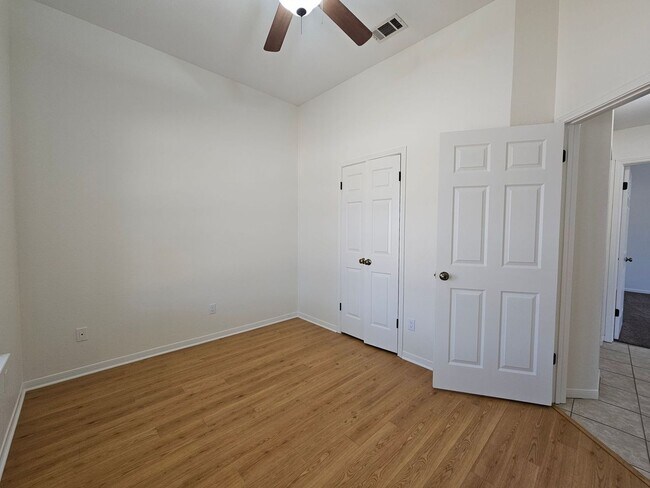 Building Photo - 4211 Breckenridge Dr