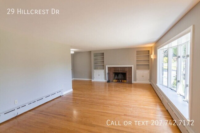 Building Photo - 29 Hillcrest Dr