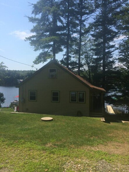 Building Photo - 30 Laurel Dr