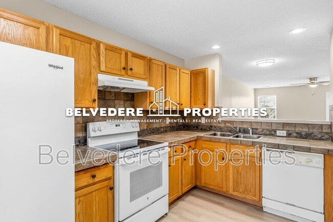 Building Photo - 4405 Carly's Way