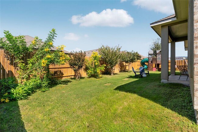 Building Photo - 2021 Josiah Cv