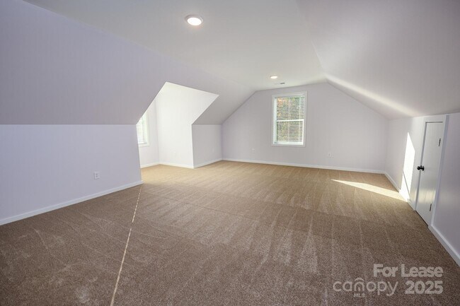 Building Photo - 7039 Executive Cir