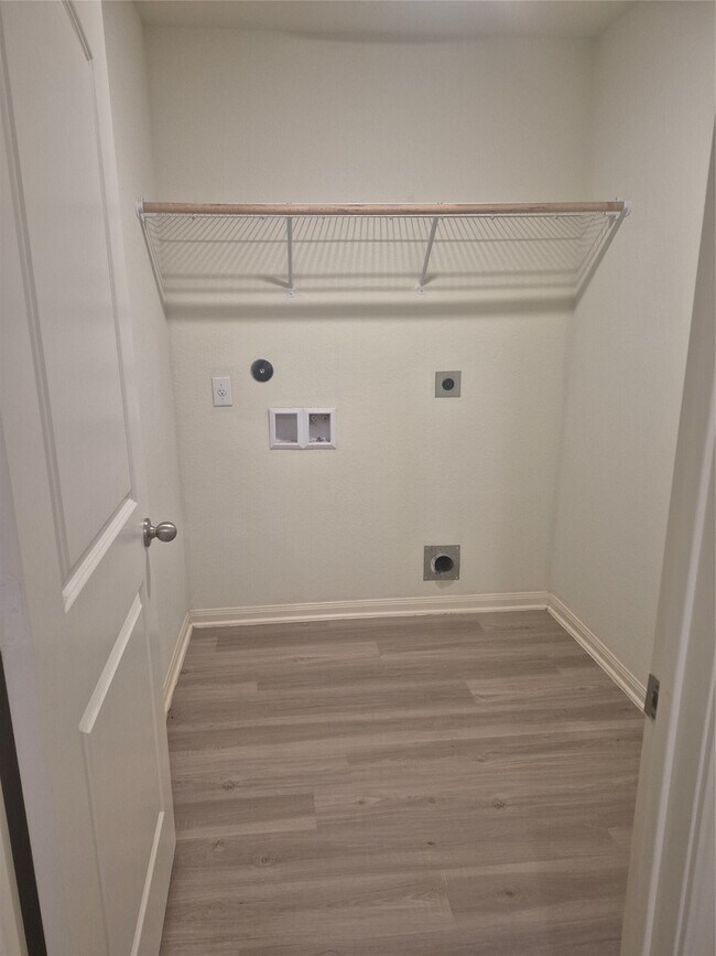 Building Photo - 22610 Steel Blue Jaybird Dr