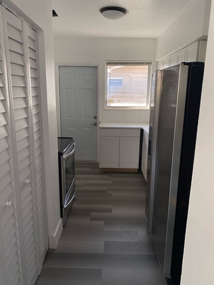 Kitchen Remodeled - 320 NW 34th Ave