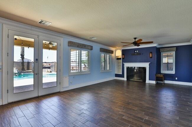 Building Photo - 36269 W Cartegna Ln