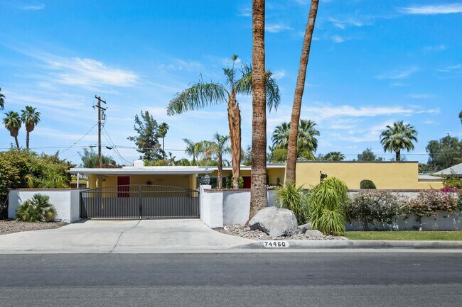 Building Photo - 74460 Fairway Dr