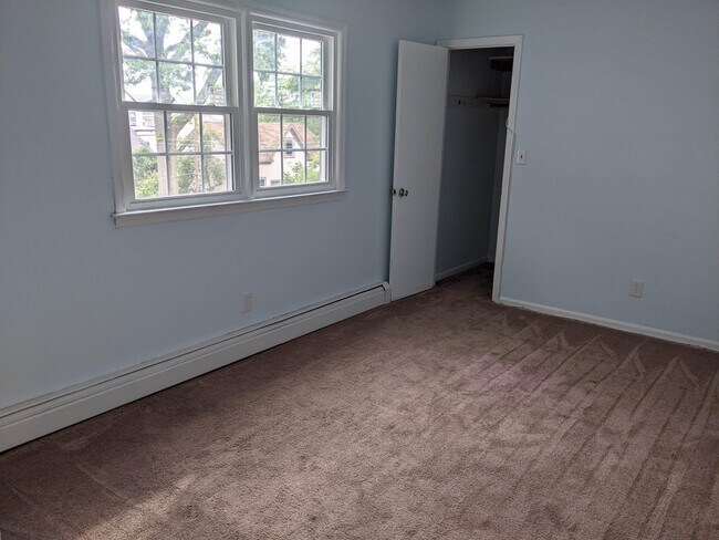 Building Photo - 809 John F. Kennedy Blvd