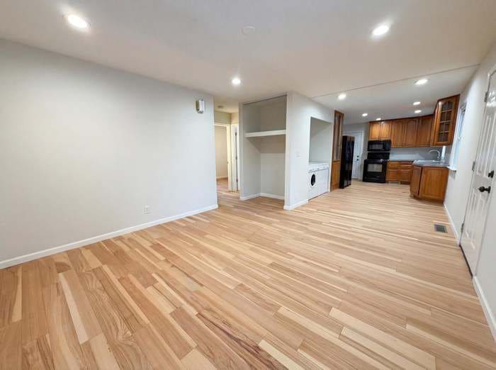 Building Photo - 6907 52nd Ave N