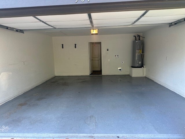 Building Photo - 501 Hobbs Ave