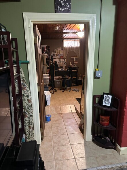 Building Photo - 51 Hancock St