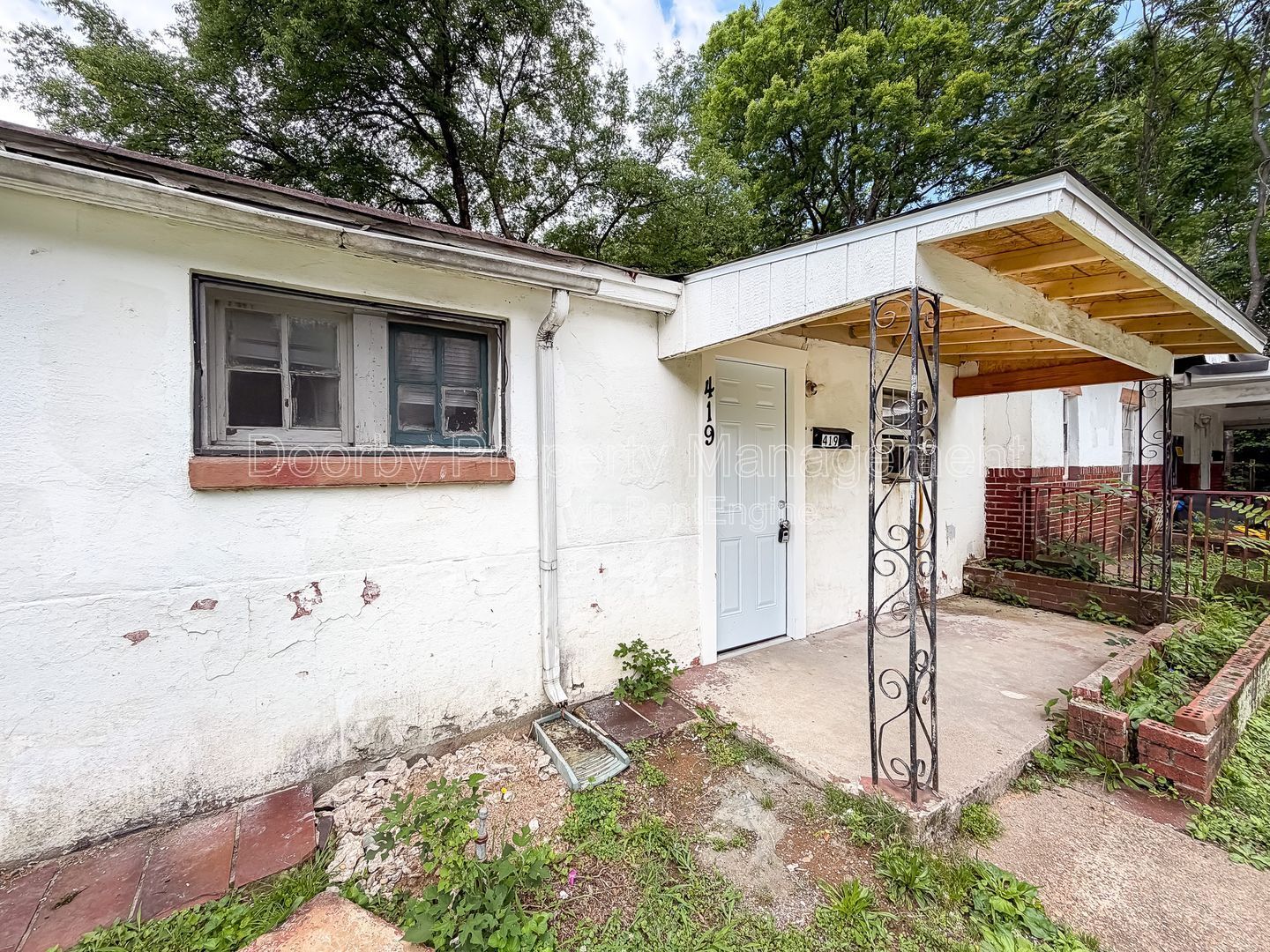 Building Photo - 417 N Hawthorne St