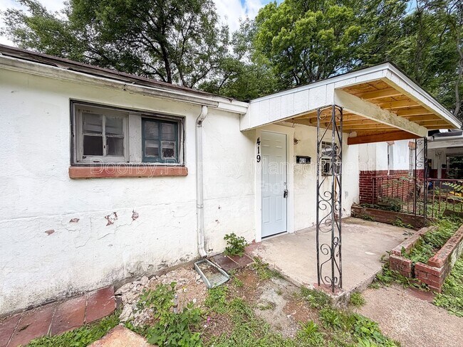 Building Photo - 417 N Hawthorne St