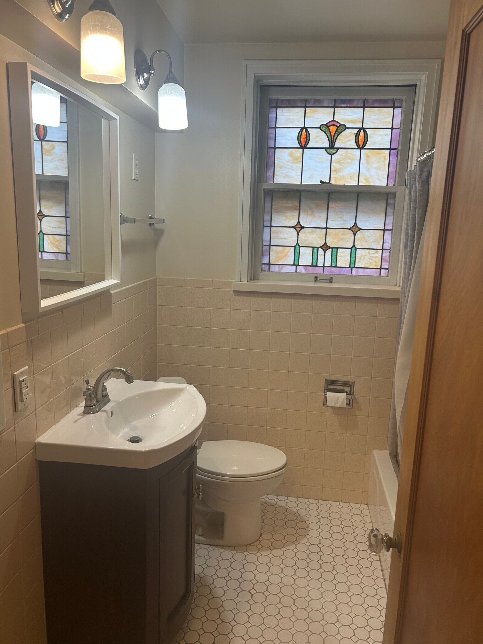 Building Photo - 3662 Wilmington Ave