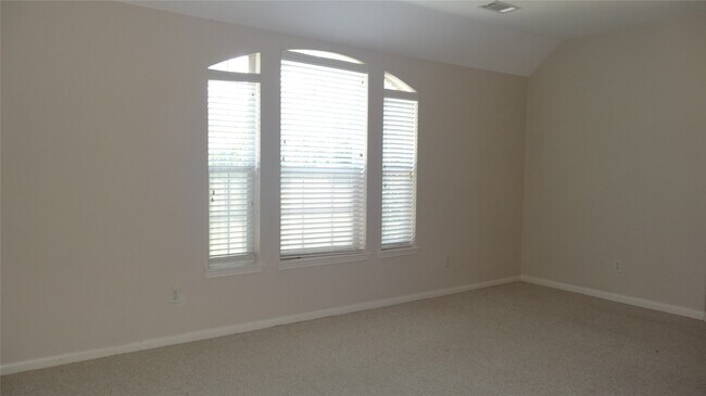 Building Photo - 4822 Schiller Park Ln