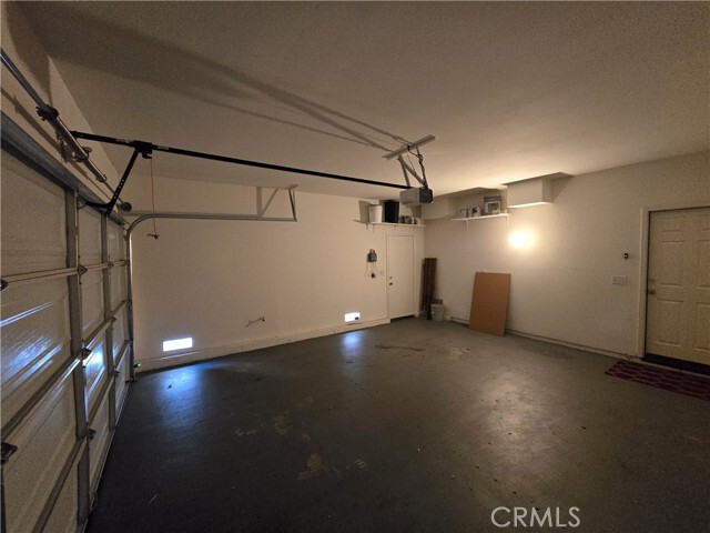 Building Photo - 624 Goldenwest St