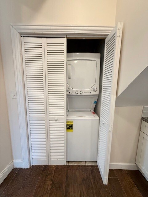 Building Photo - 1325 S Komensky Ave