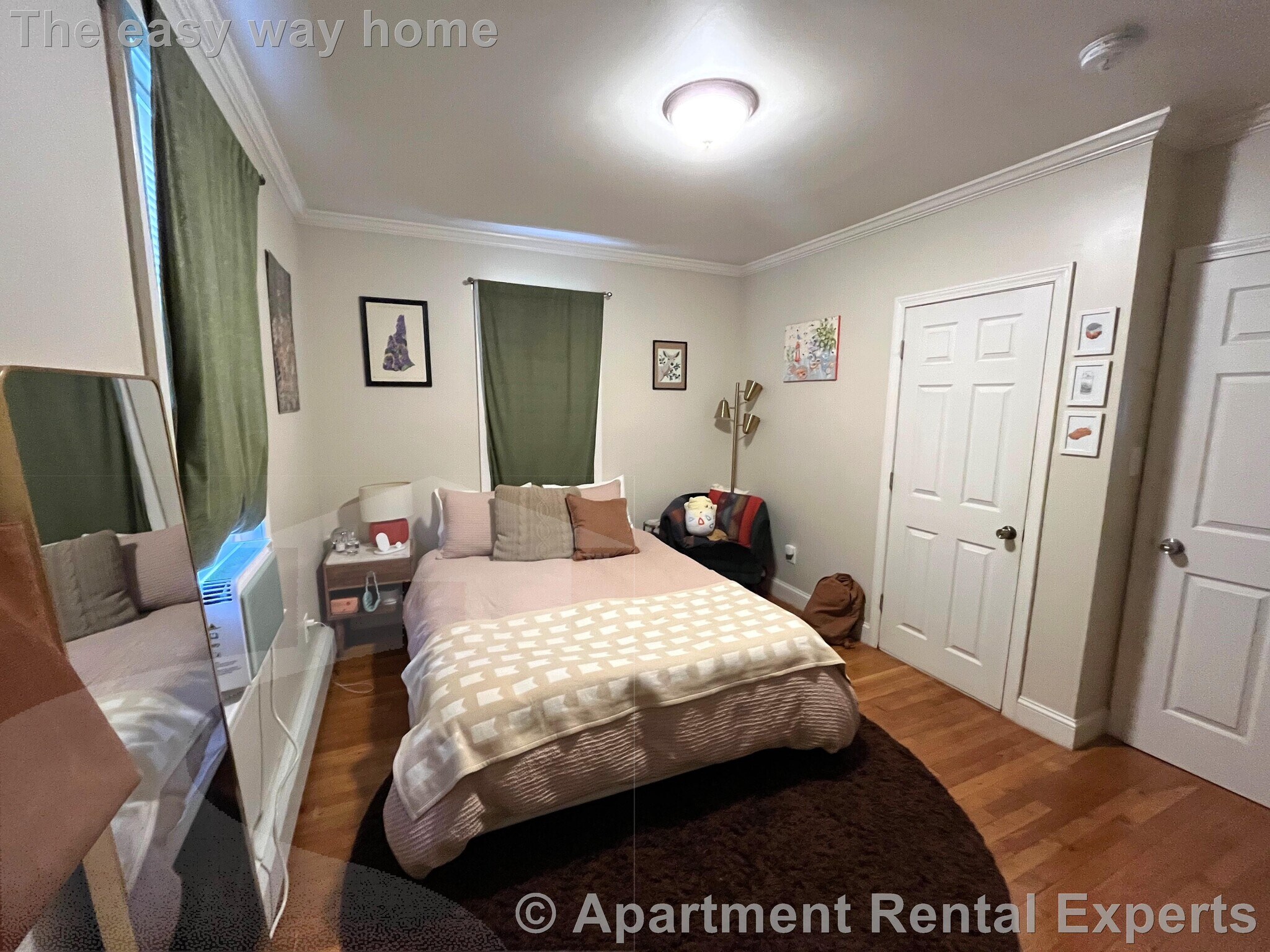 Building Photo - 22 Rice St