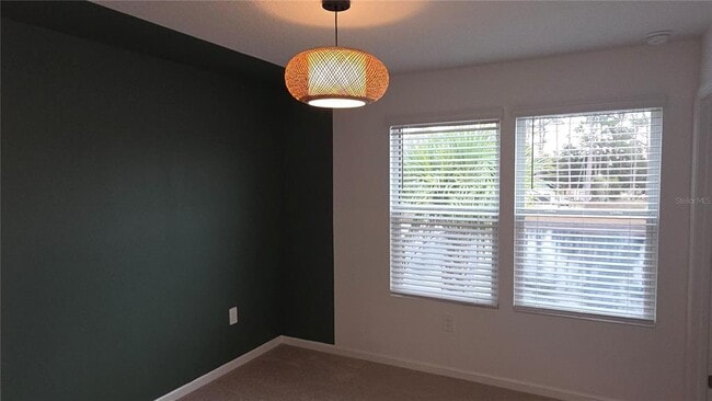 Building Photo - 56 Sage Br St