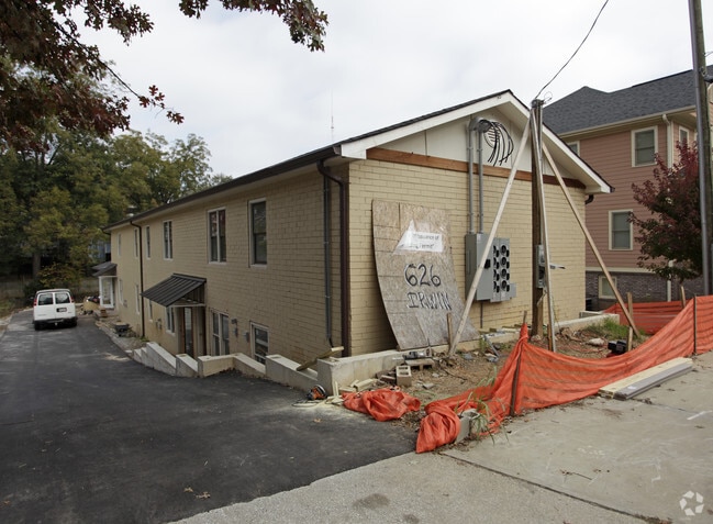 Primary Photo - 626 Irwin St