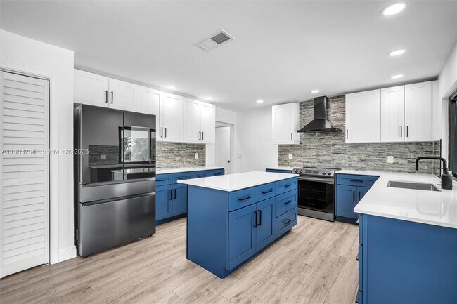 Building Photo - 11476 Sundance Ln