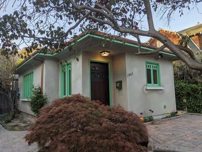 Primary Photo - 2803 Ashby Ave