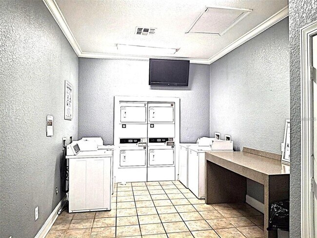 Building Photo - 13304 Sanctuary Cove Dr
