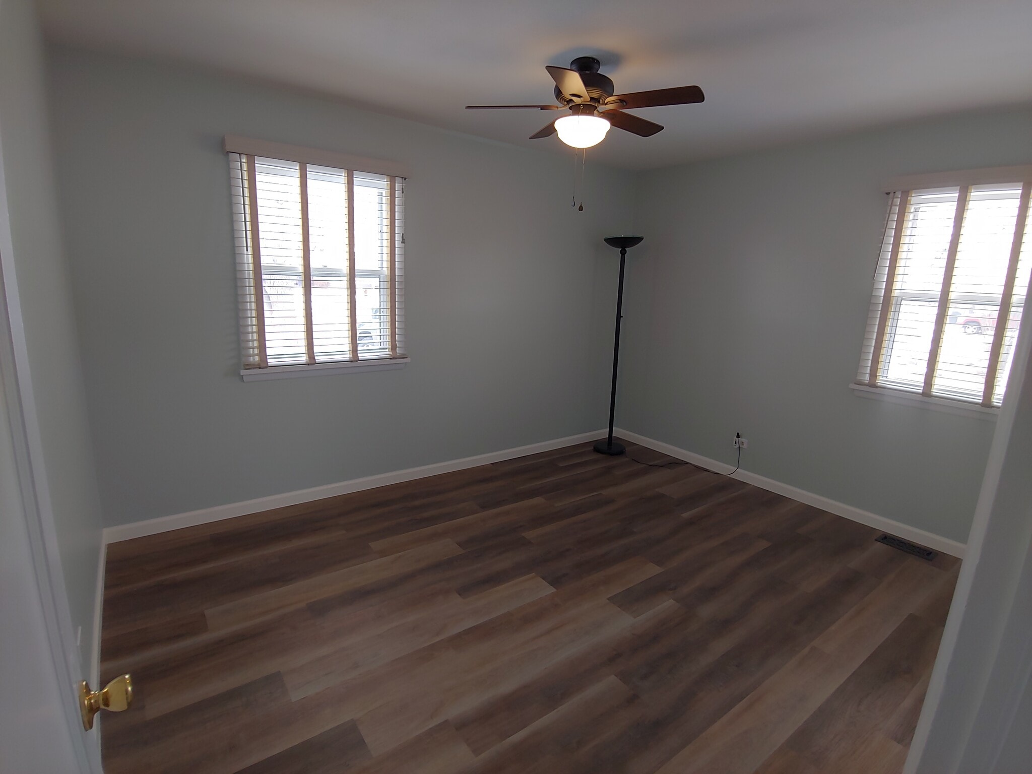 Building Photo - 2300 S Julian St