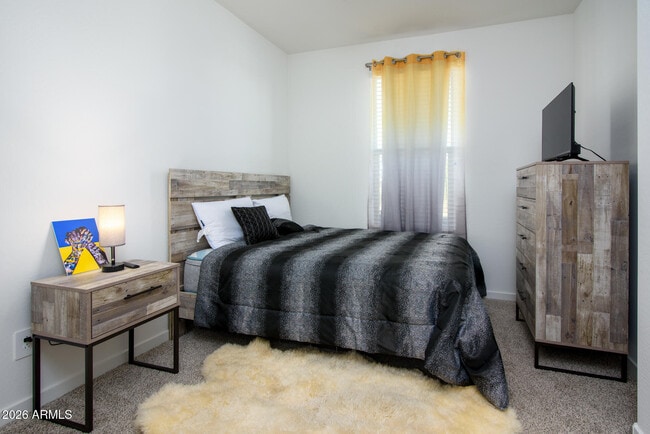 Building Photo - 41885 W Celebration Ln