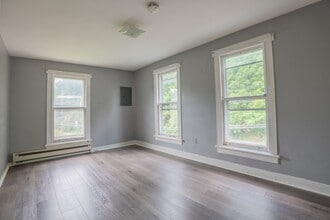Building Photo - 427 Delaware Ave