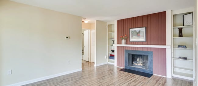 Building Photo - 10564 Twin Rivers Rd