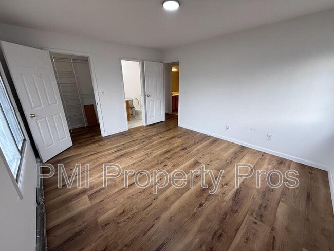 Building Photo - 139 Heidel Rd