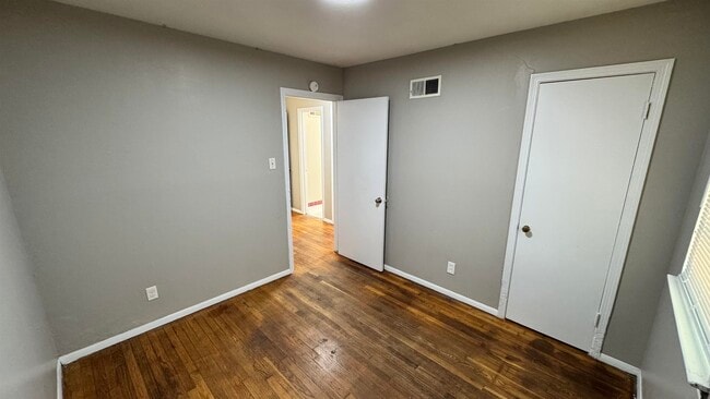 Building Photo - 3056 Arrendale St