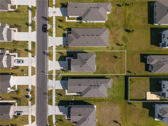 Building Photo - 5670 Nispero Wy