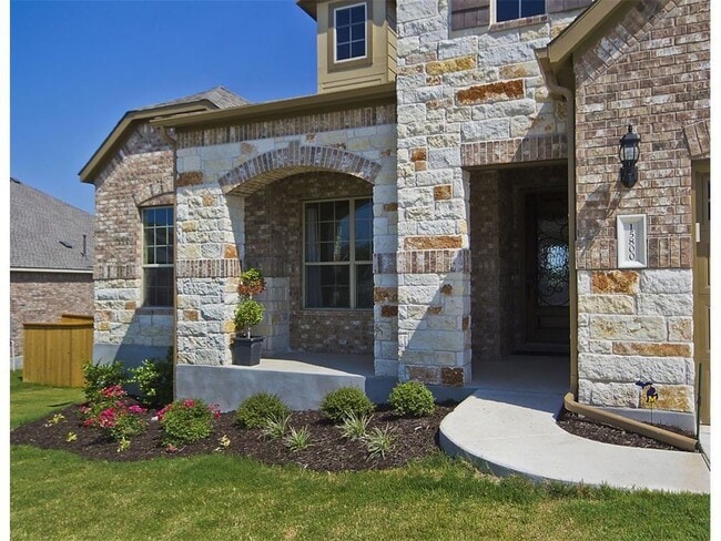 Building Photo - 15800 Dink Pearson Ln