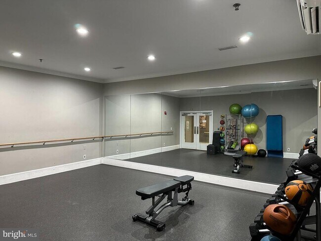 Building Photo - 1550 Spring Gate Dr.