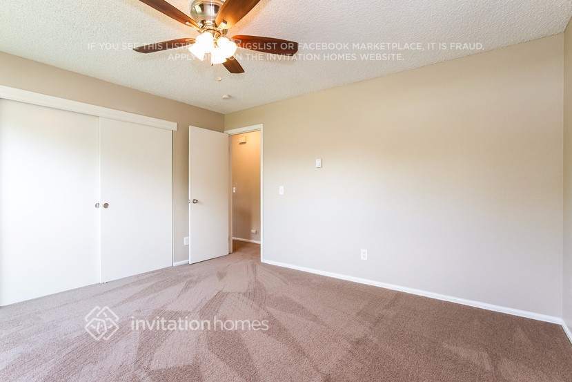 Building Photo - 10912 Birch Dr