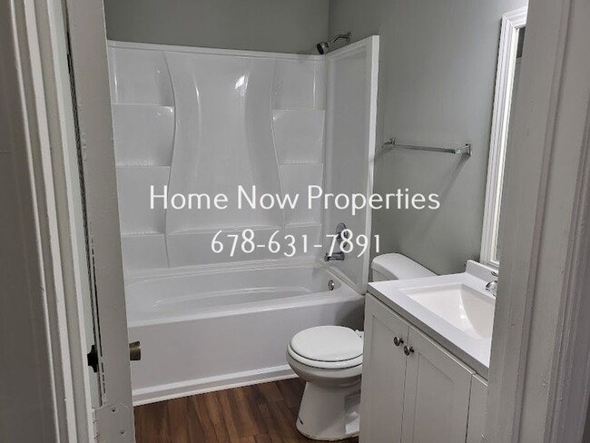 Building Photo - 2633 Country Trace SE