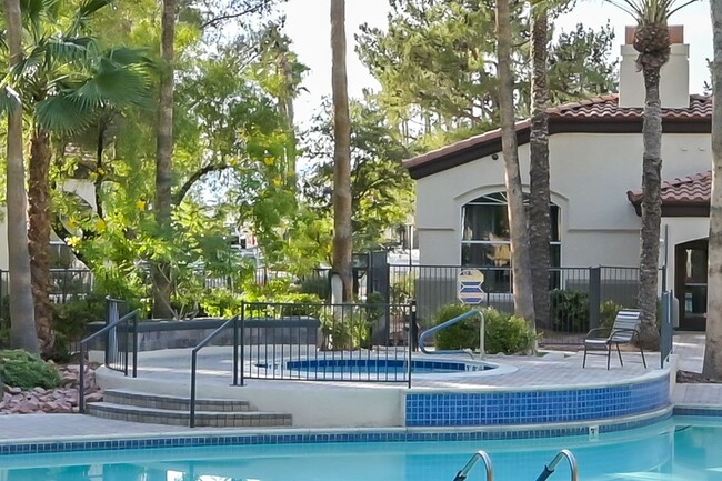 Building Photo - Guard Gated!!! Community Pool, Spa!!! Fitn...