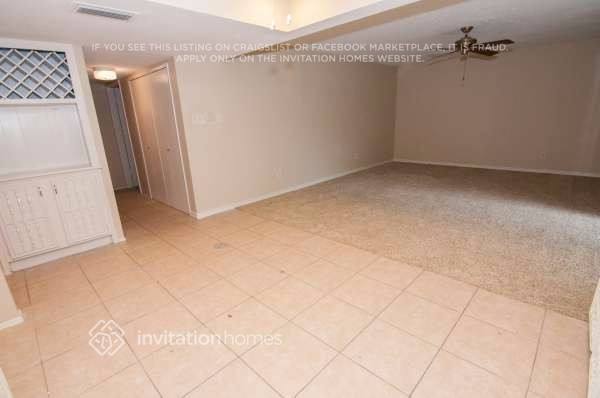 Building Photo - 18110 Navajo Trail Dr
