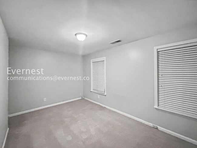 Building Photo - 1153 Smith St SW