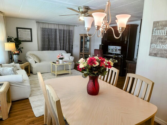 Building Photo - 4482 King Theodore Dr