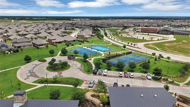 Building Photo - 9720 Lariat Dr