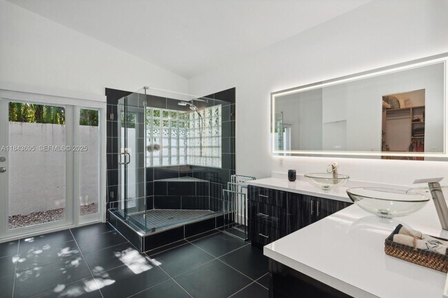 Building Photo - 7720 SW 177th St