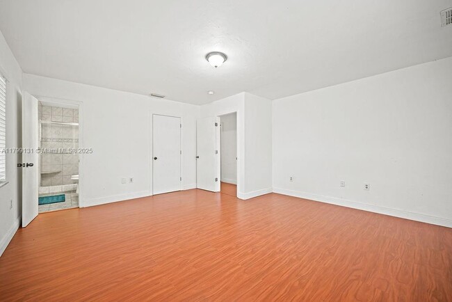 Building Photo - 26100 SW 192nd Ave