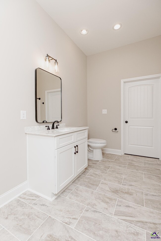 Building Photo - 1013 Northside Dr